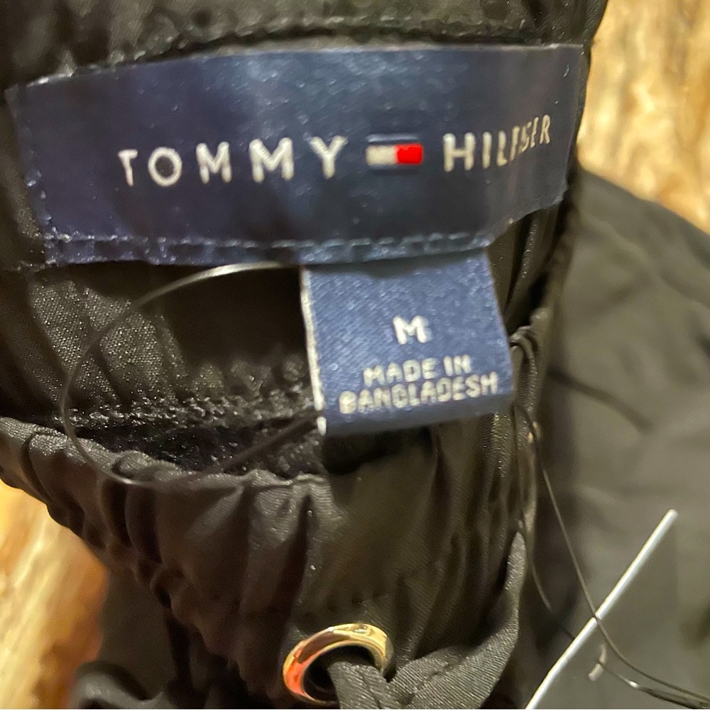 Tommy Hilfiger - Picture 14 of 14